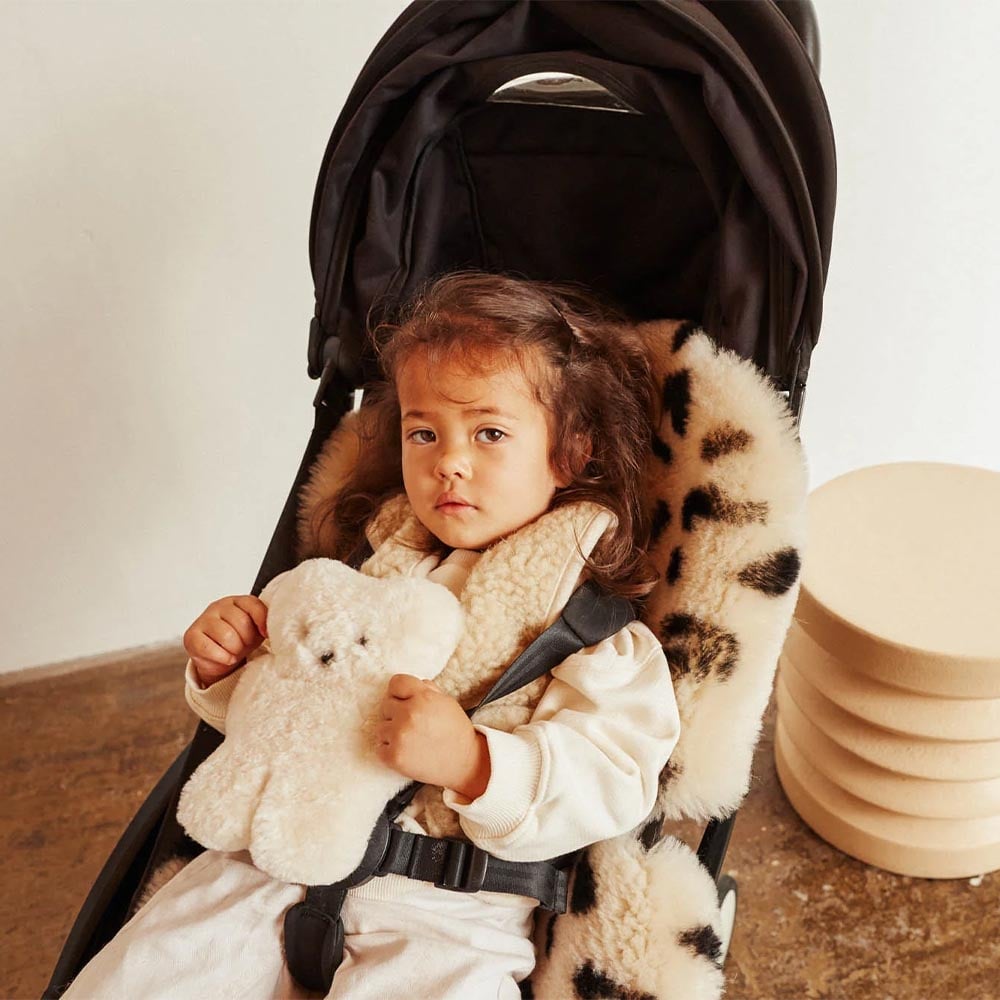 Binibamba Buggy Snuggler Schapenvacht - Leopard Peanut Binibamba
