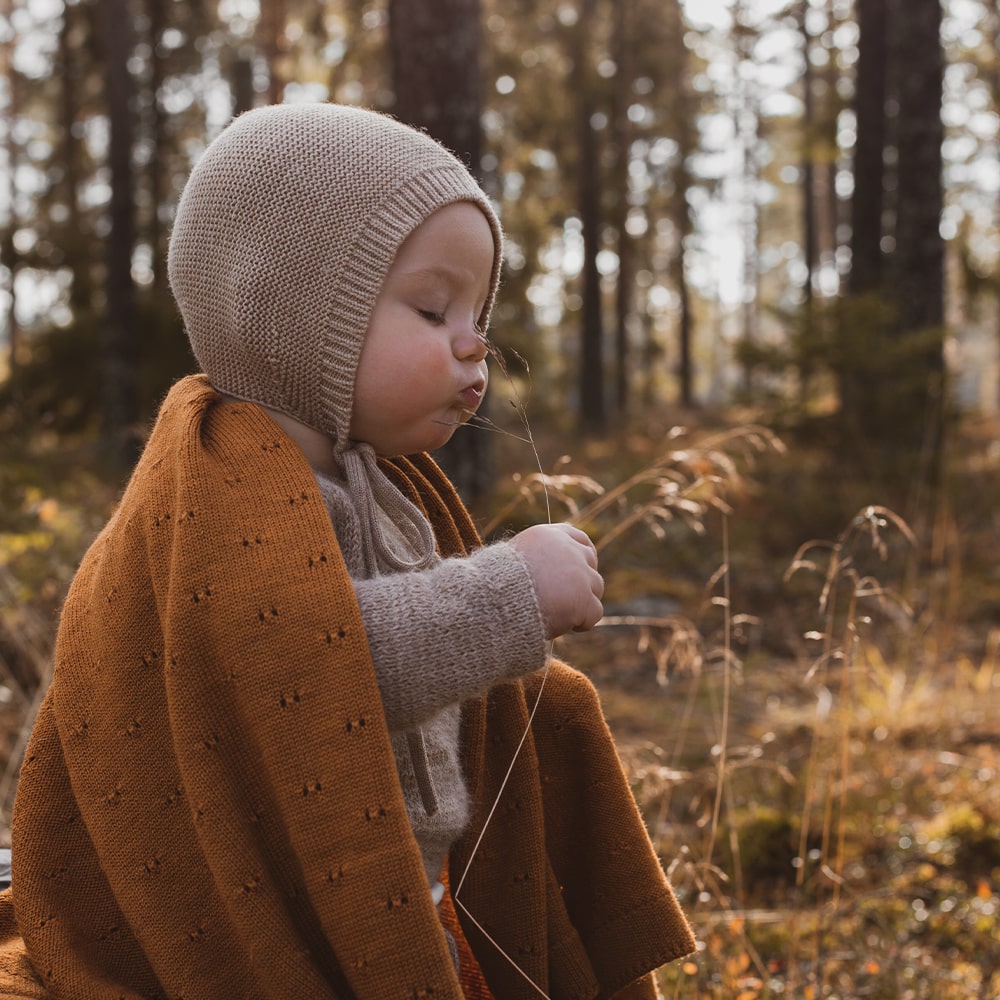 Hvid Strikmutsje Dolly - Sand Hvid