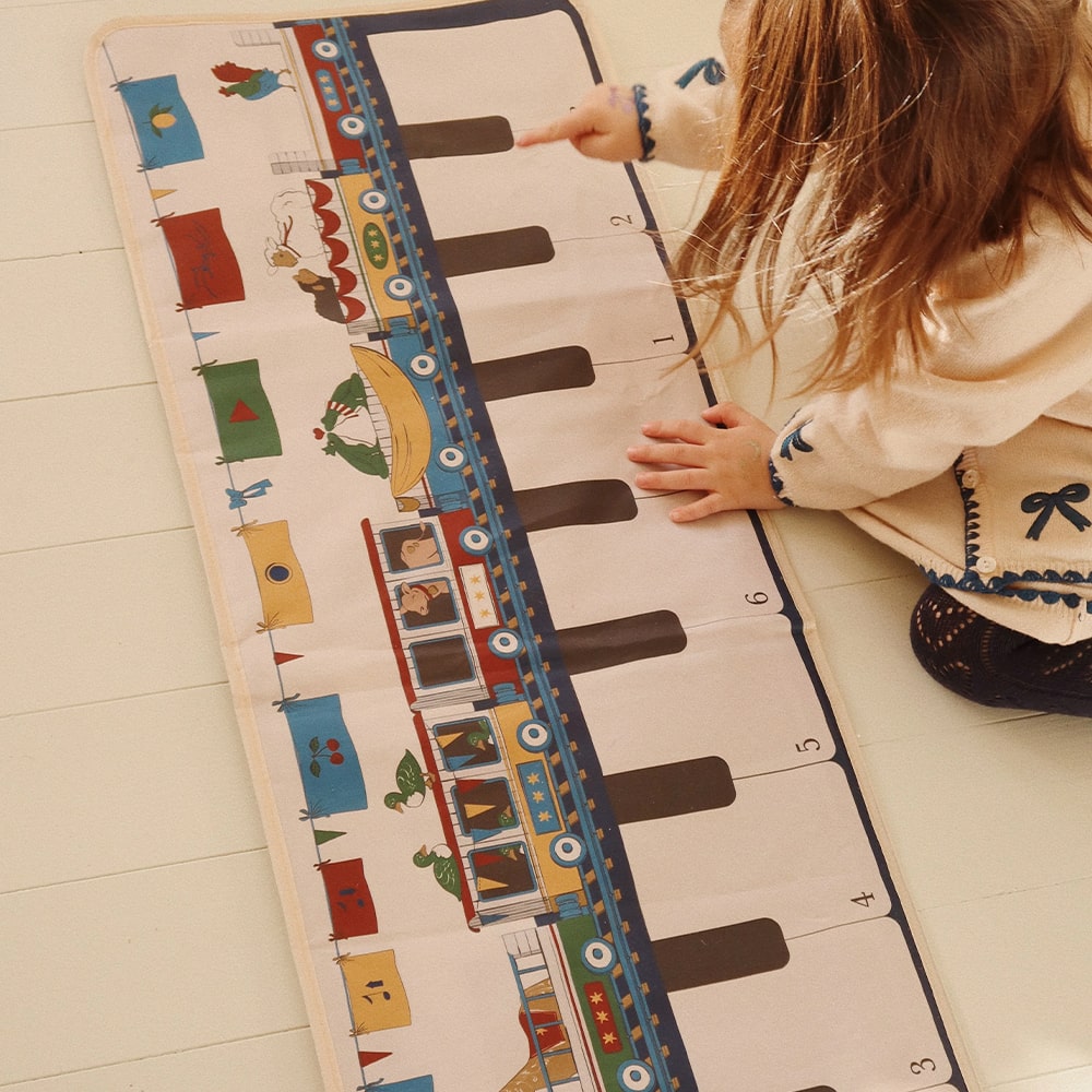 Konges Slojd Vloerpiano Konges Slojd