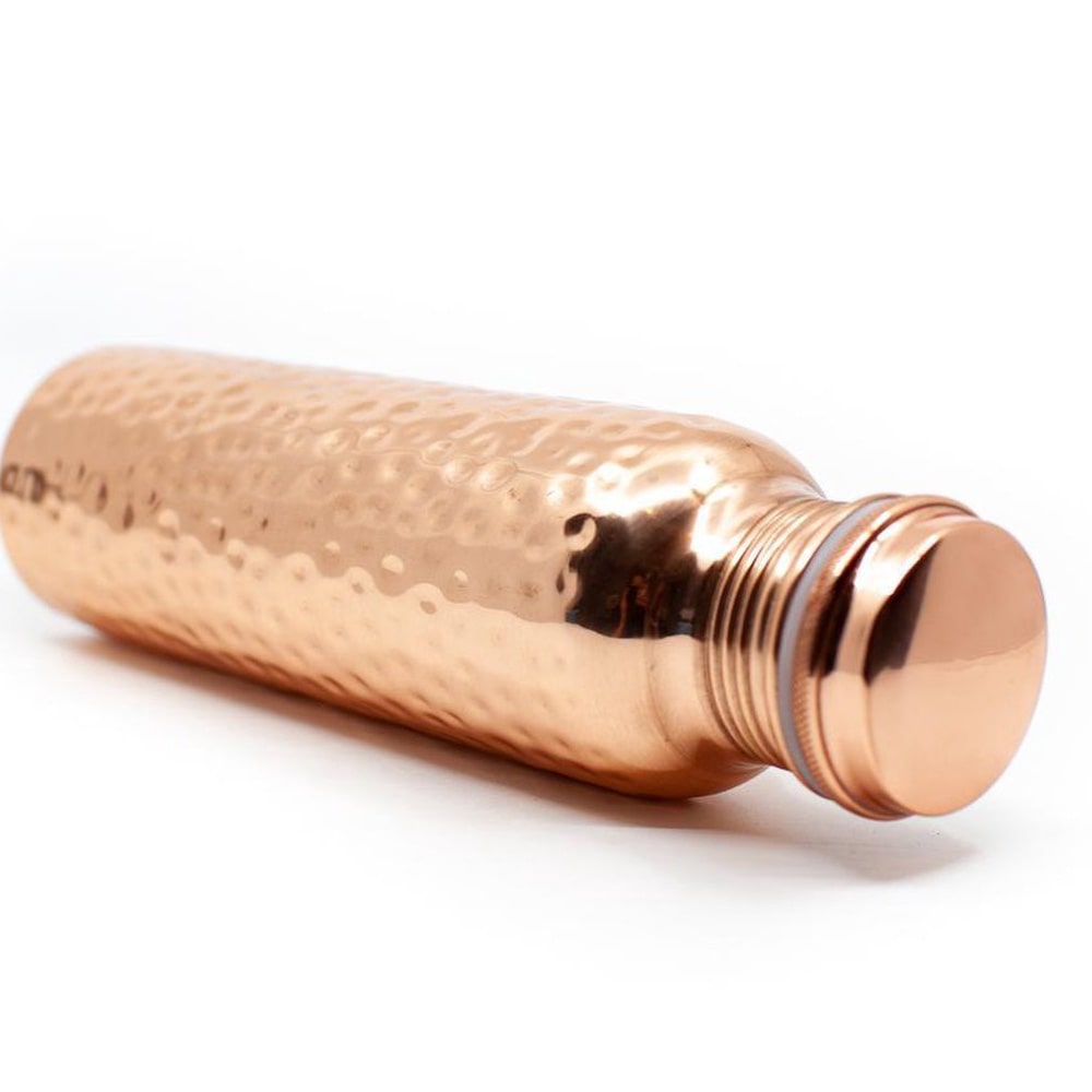 Puur Koperen Waterfles Gehamerd 800ml Ayurveda