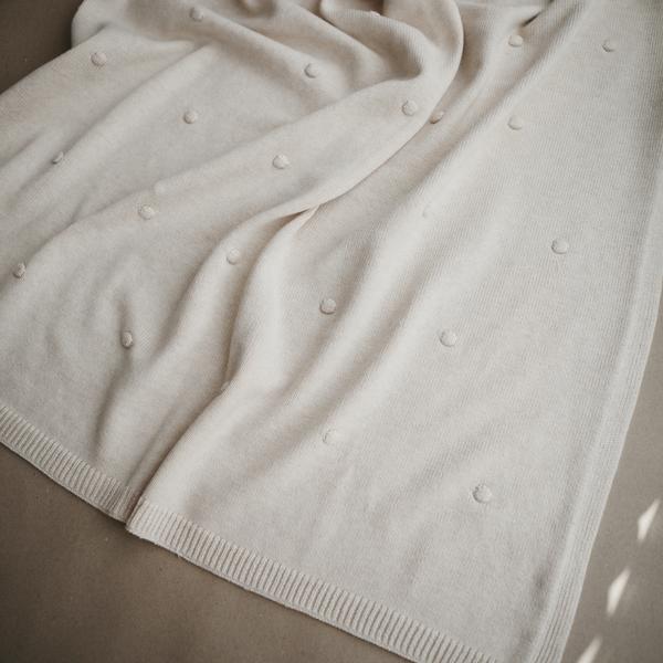 Blankets_full-17_600x
