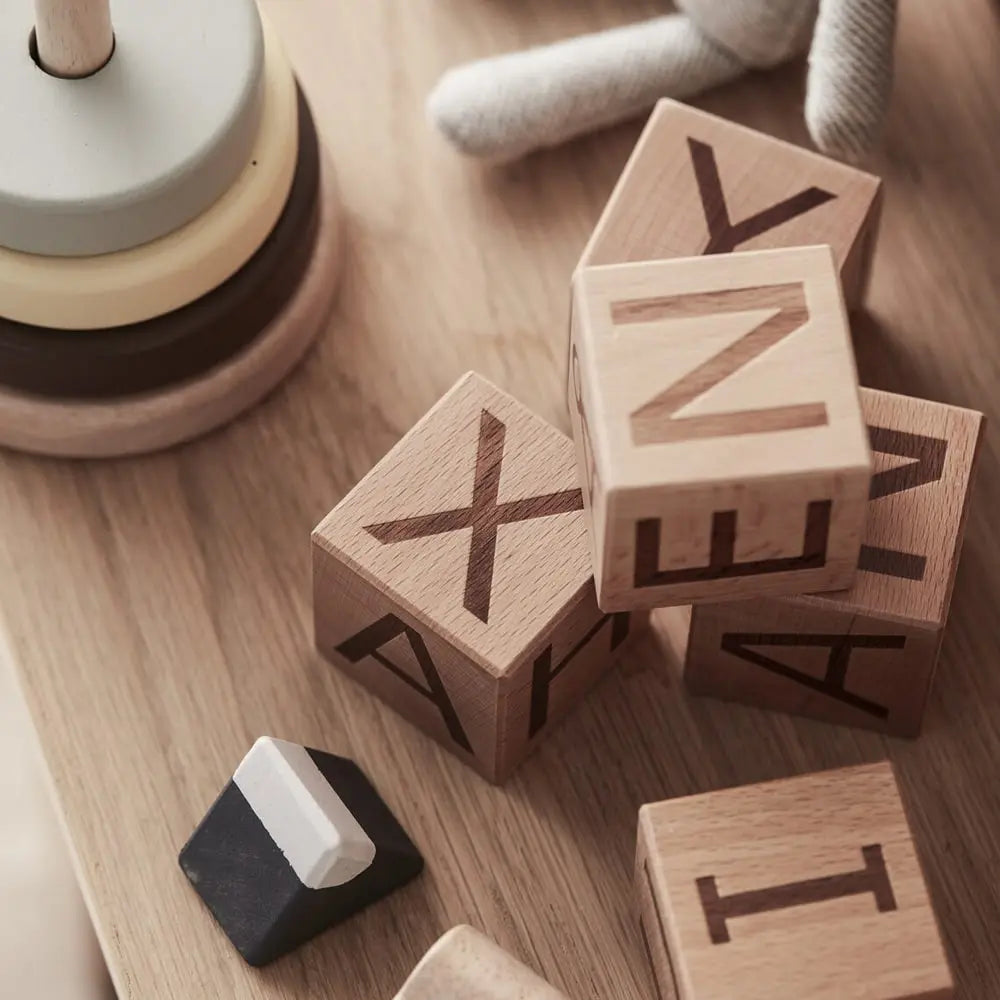 kids-concept-houten-blokken-naturel-neo-1-min