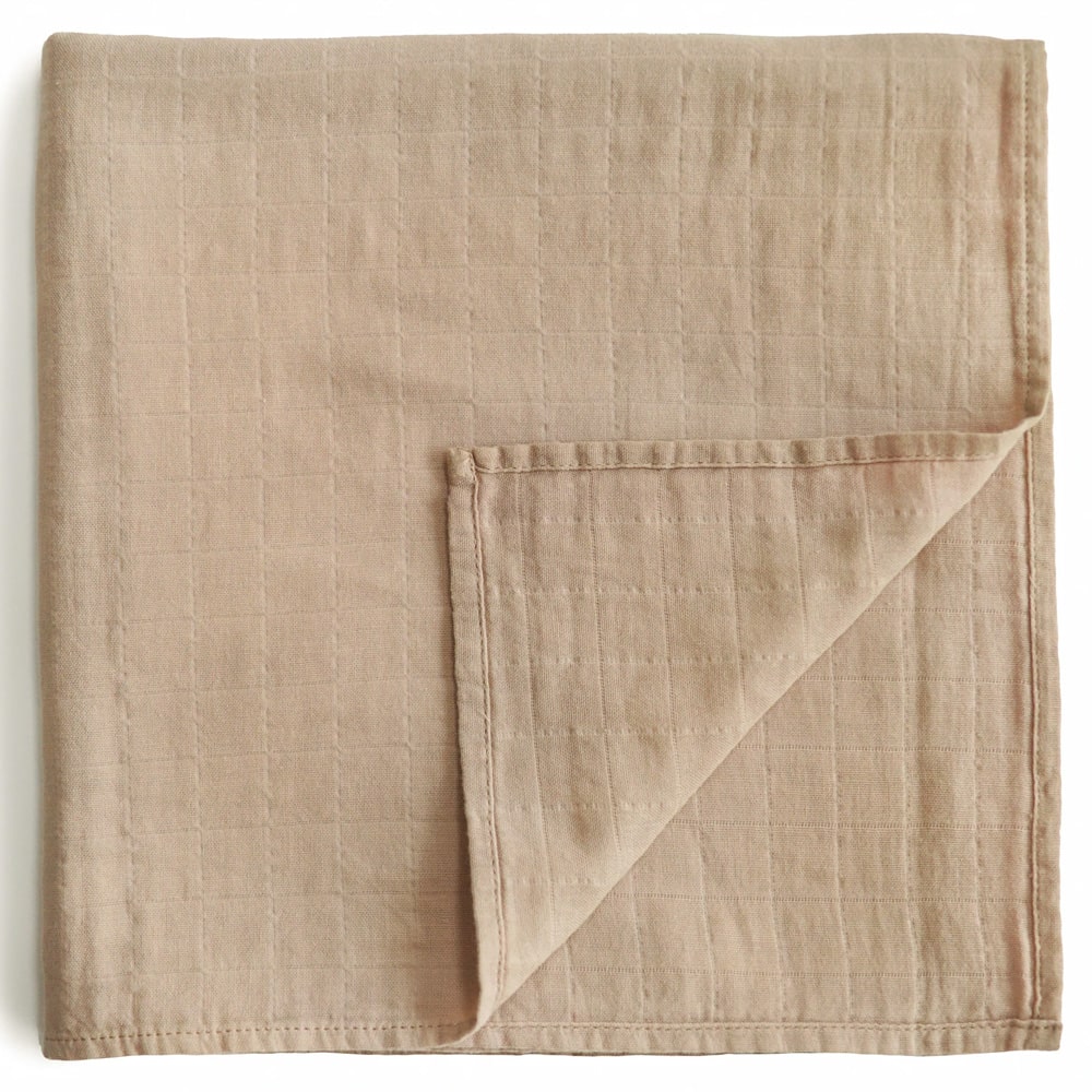 mushie-inbakerdoek-organic-cotton-120x120cm-pale-taupe-min