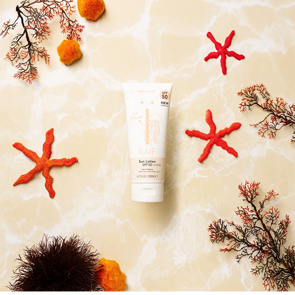 naif-zonnebrand-lotion-parfumvrij-baby-kids-spf50-200ml-2-min
