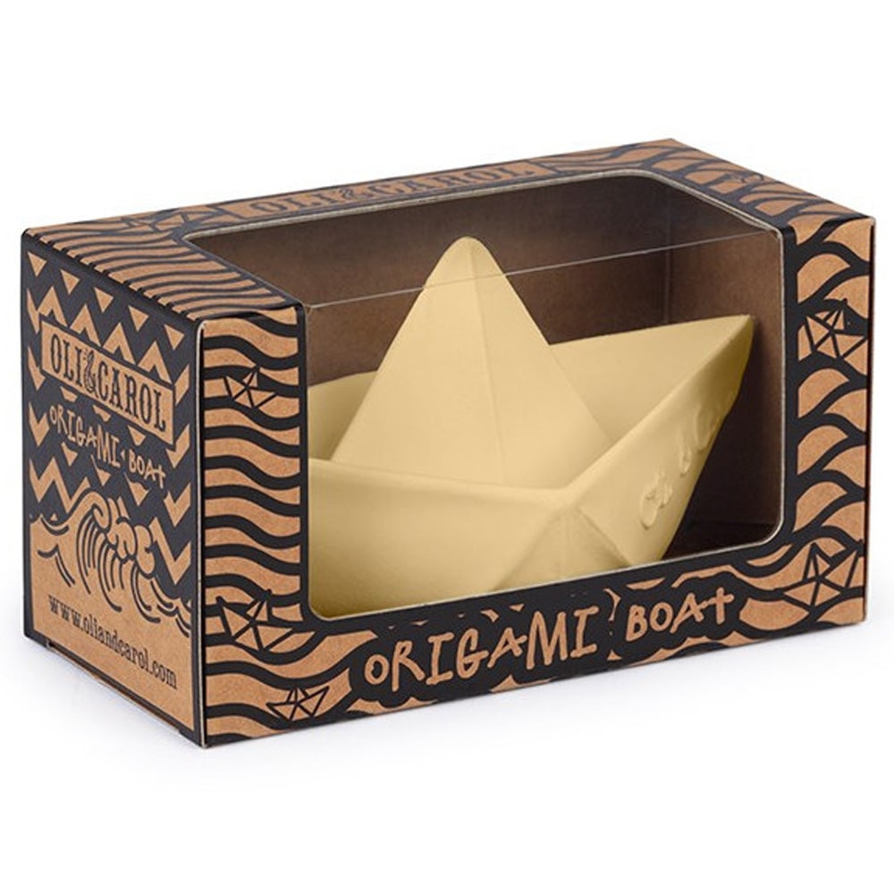 oli-and-carol-bad-speeltje-bootje-vanilla-1-min