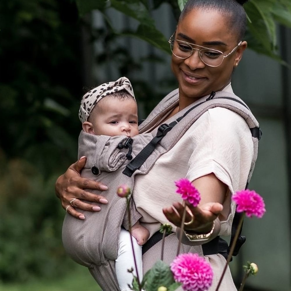 Pure Baby Love Draagzak Click en Go Essentials Brown Pure Baby Love