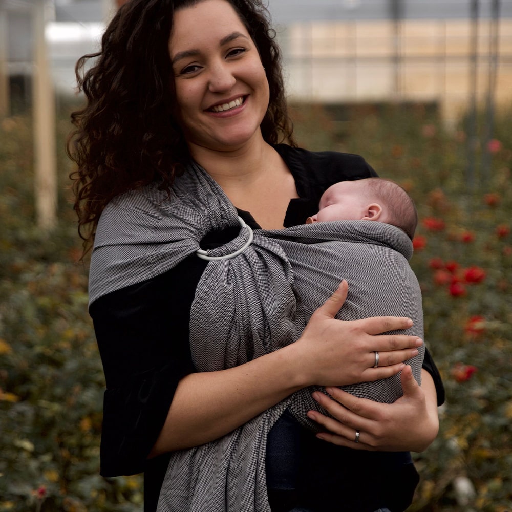 pure-baby-love-ringsling-organic-licht grijs-min