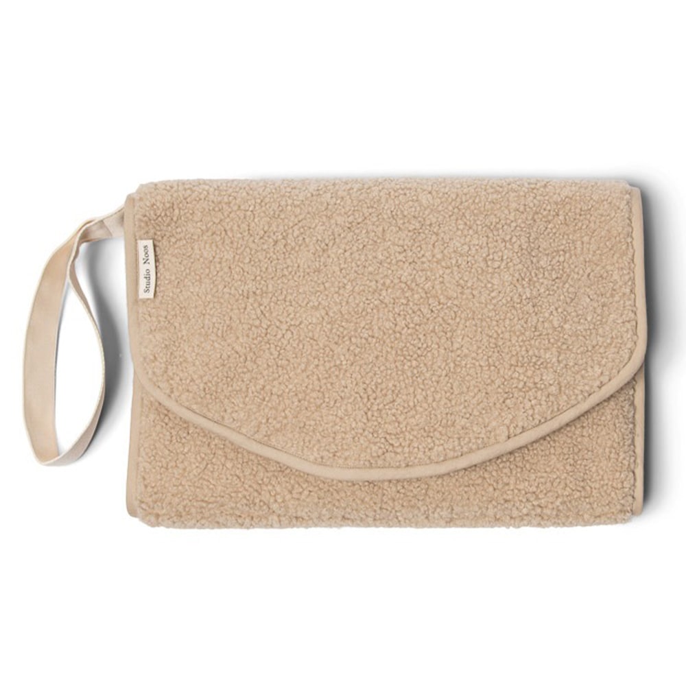 studio-noos-verschoonmat-teddy-ecru-2-min