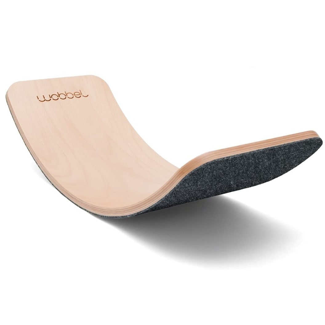 wobbel-pro-blank-gelakt-met-vilt-muis-grijs-min