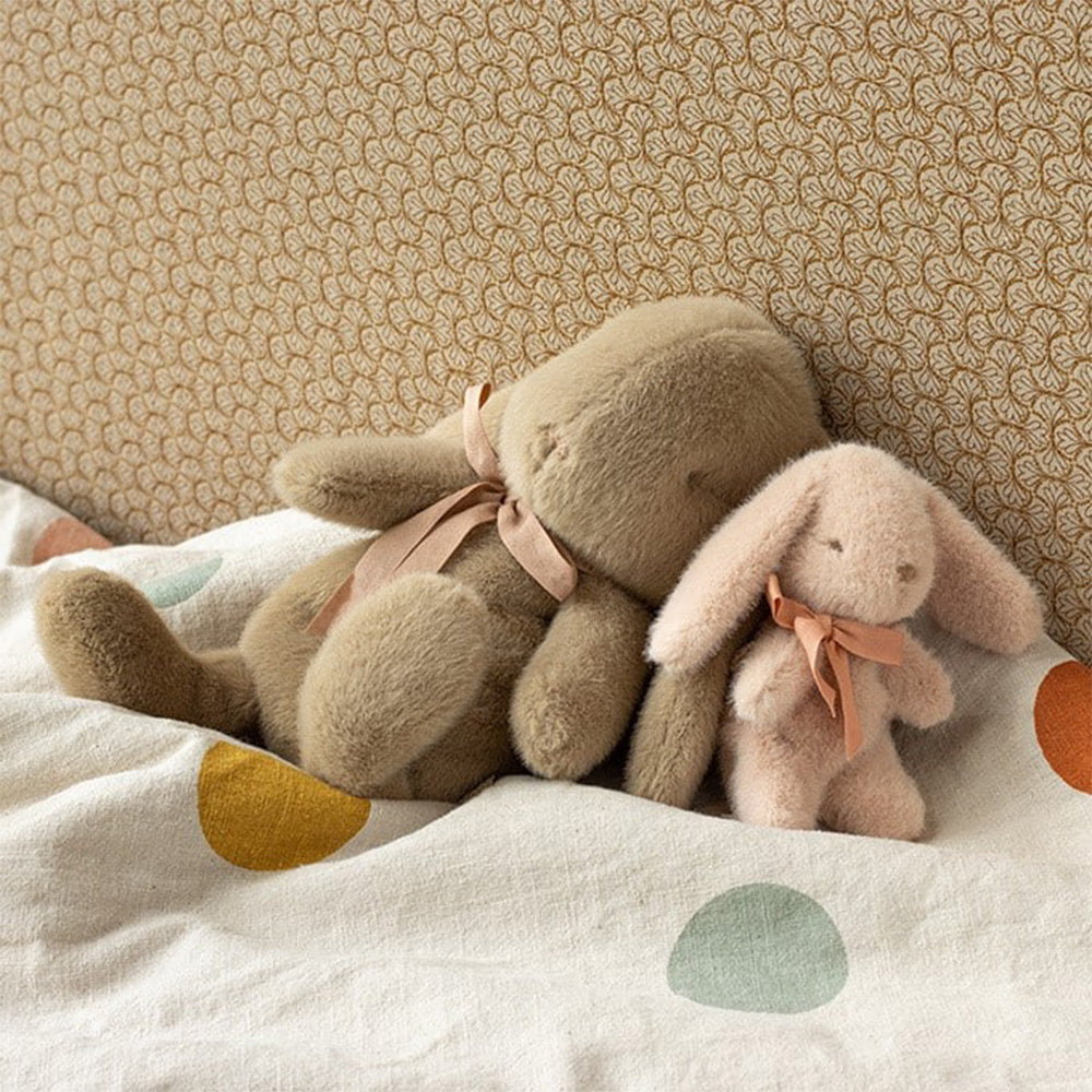 Maileg Knuffelkonijn Bunny Plush Medium – 34 cm