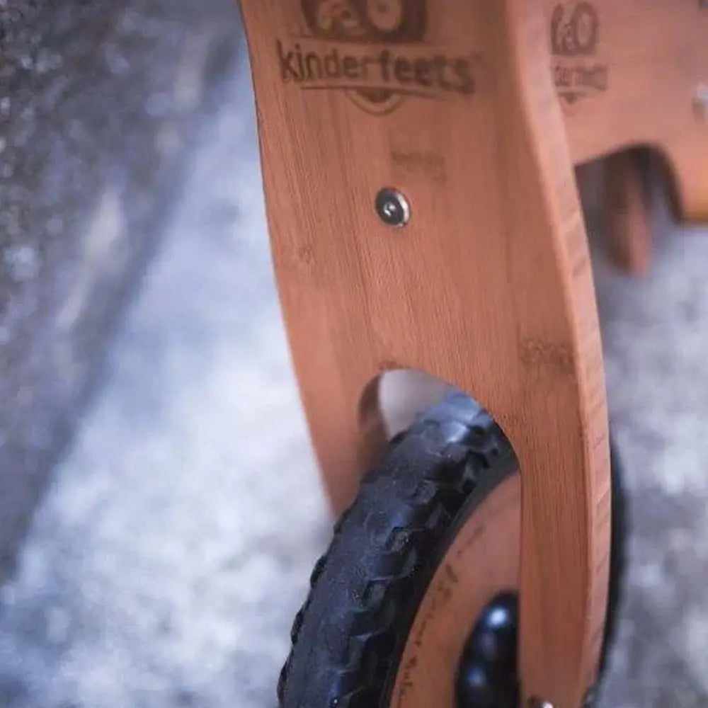 kinderfeets-houten-loopfiets-classic-bamboe-1-min