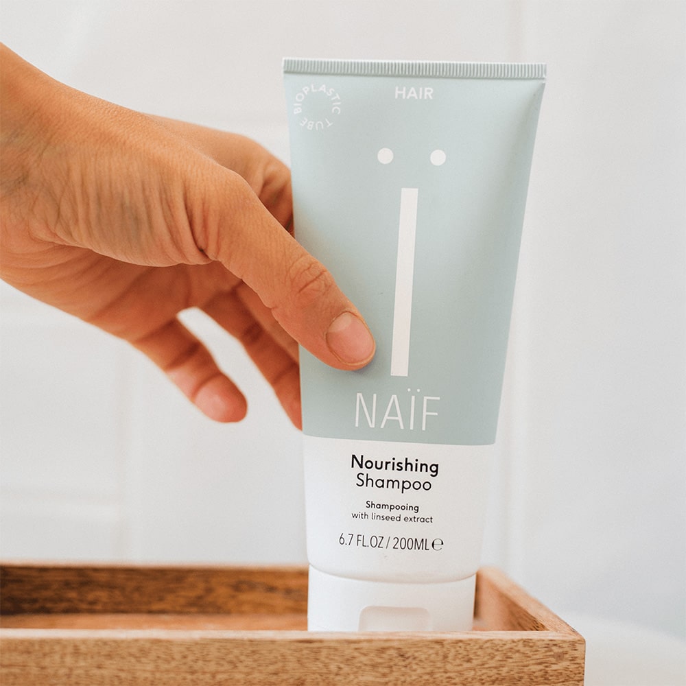 naif-nourishing-shampoo-200ml-3-min
