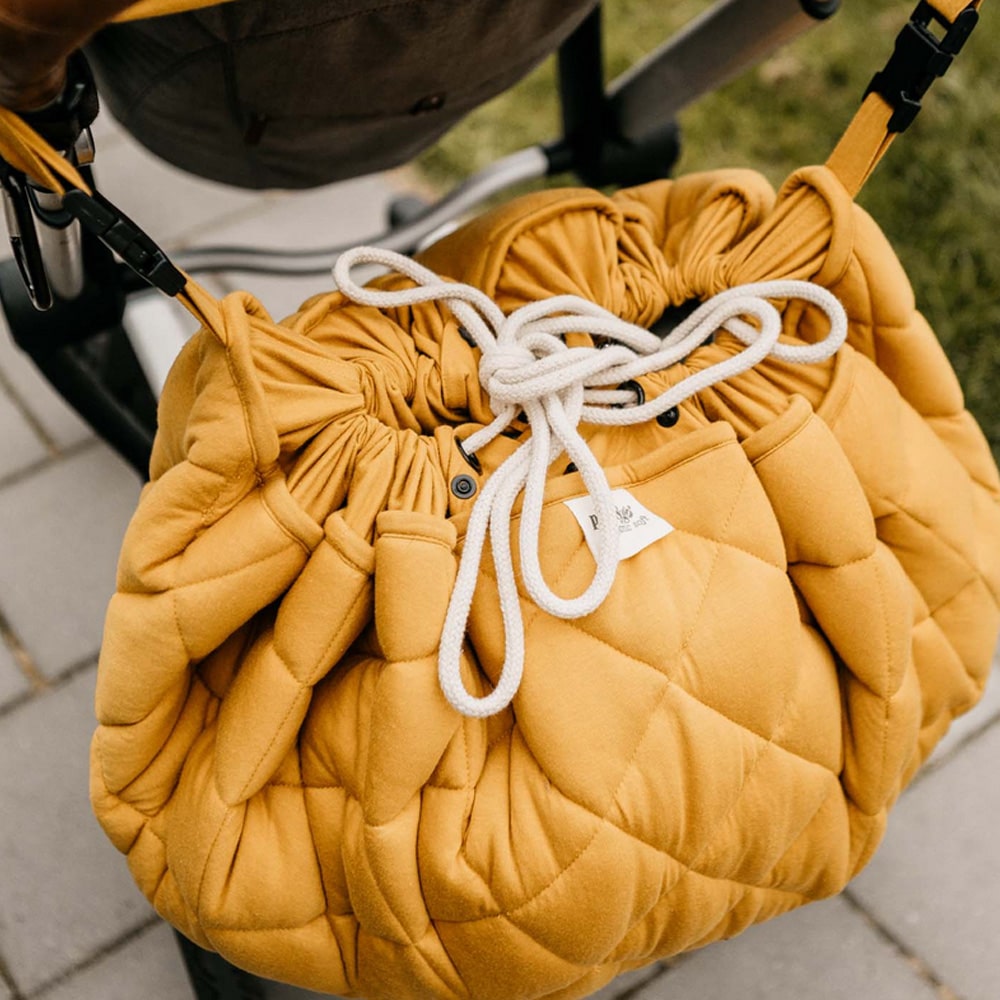 play-and-go-opbergzak-speelmat-organic-mustard-chai-tea-10-min