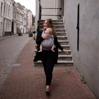 pure-baby-love-draagzak-wrap-en-go-dark-grey-2-min
